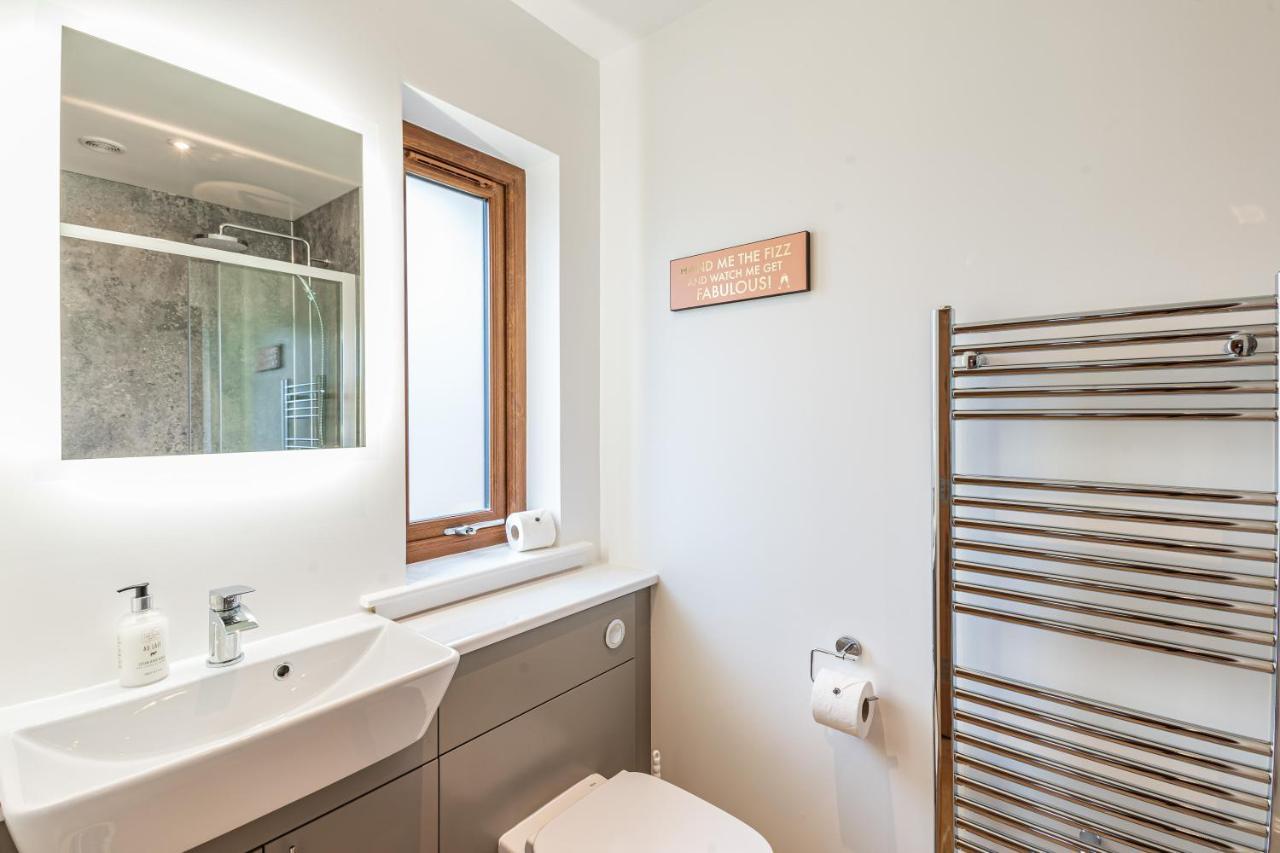 Osprey Lodge 1 With Hot Tub Newton Stewart Luaran gambar