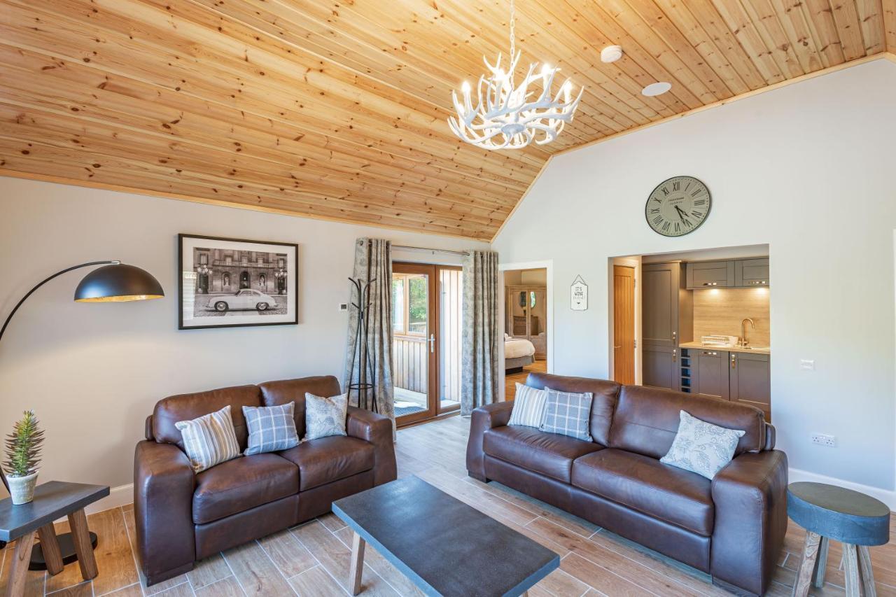Osprey Lodge 1 With Hot Tub Newton Stewart Luaran gambar