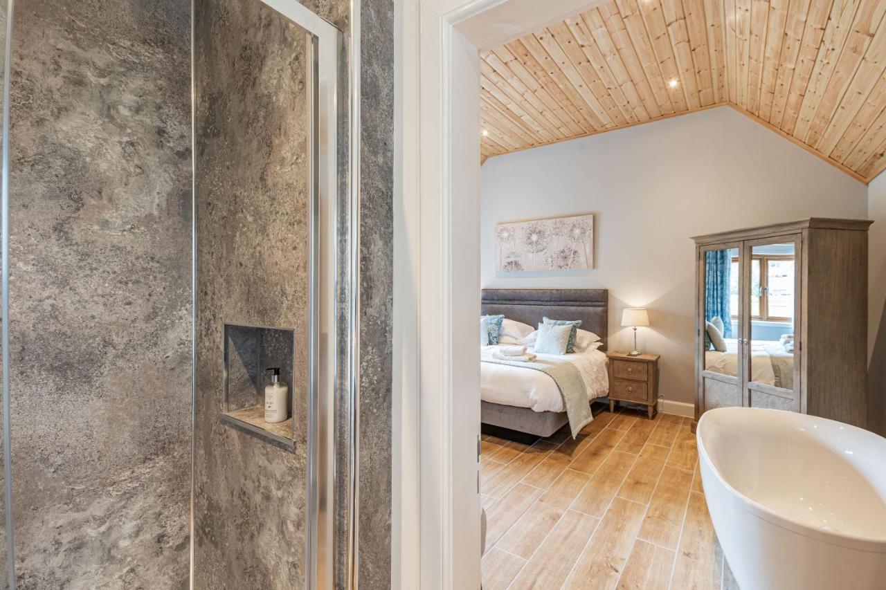 Osprey Lodge 1 With Hot Tub Newton Stewart Luaran gambar